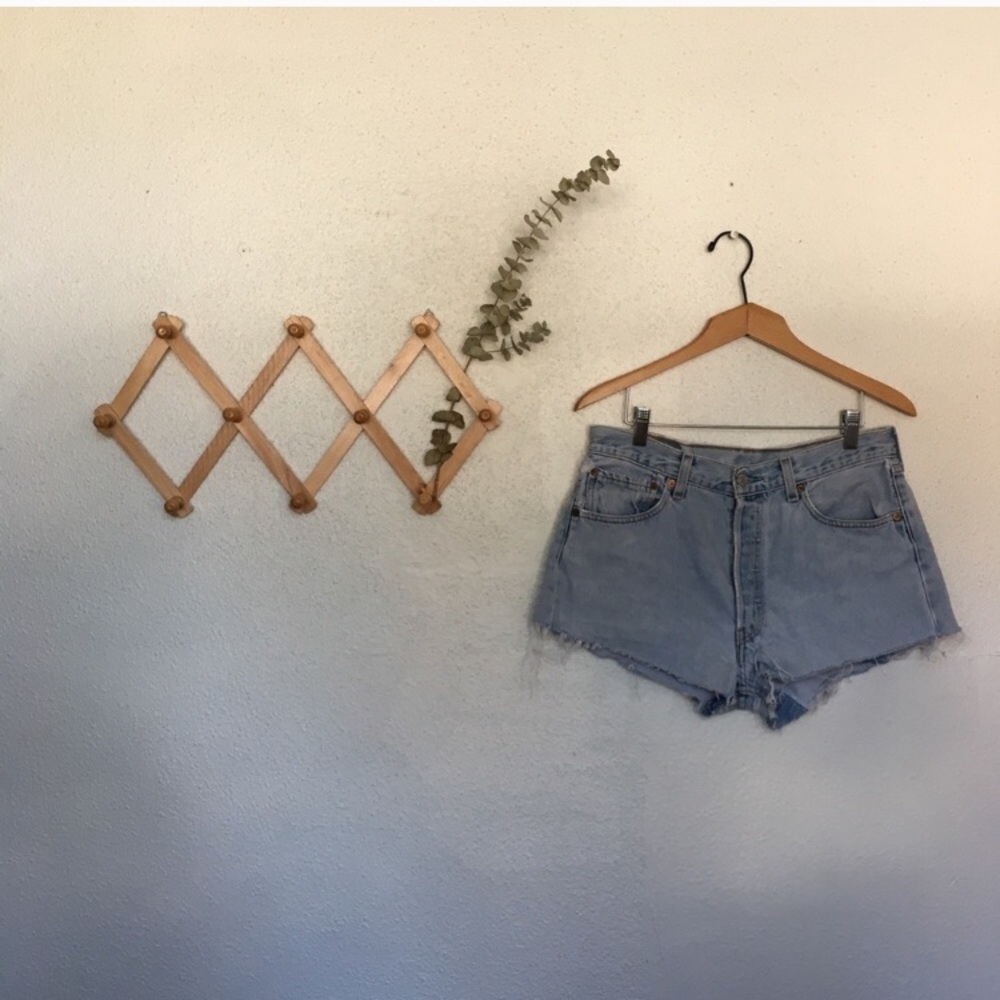 Vintage High Waisted 501 Levi Shorts